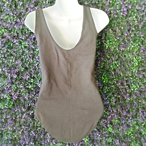 NEW organic cotton bodysuit - Picture 8 of 13